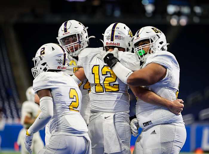 Photo by Mario Nowak